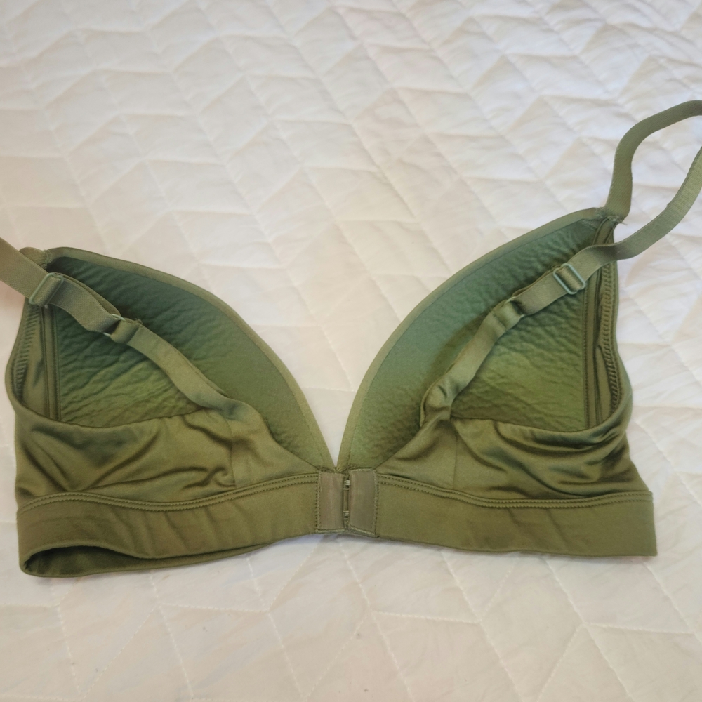 Auden Sage Green Wireless Bra - Picture 5 of 6